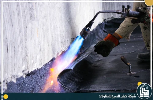 عزل اسطح بالرولات في مكة